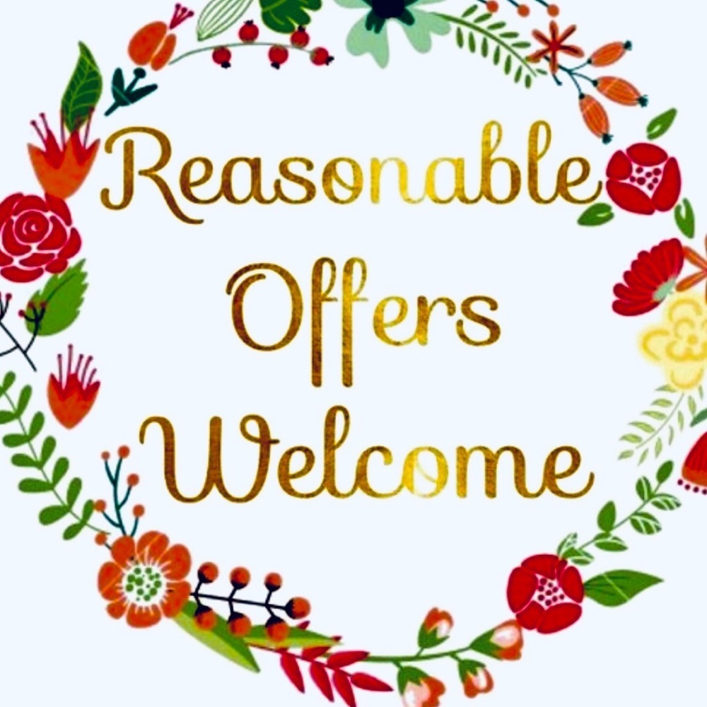 All reasonable offers welcome 🥰🥰
